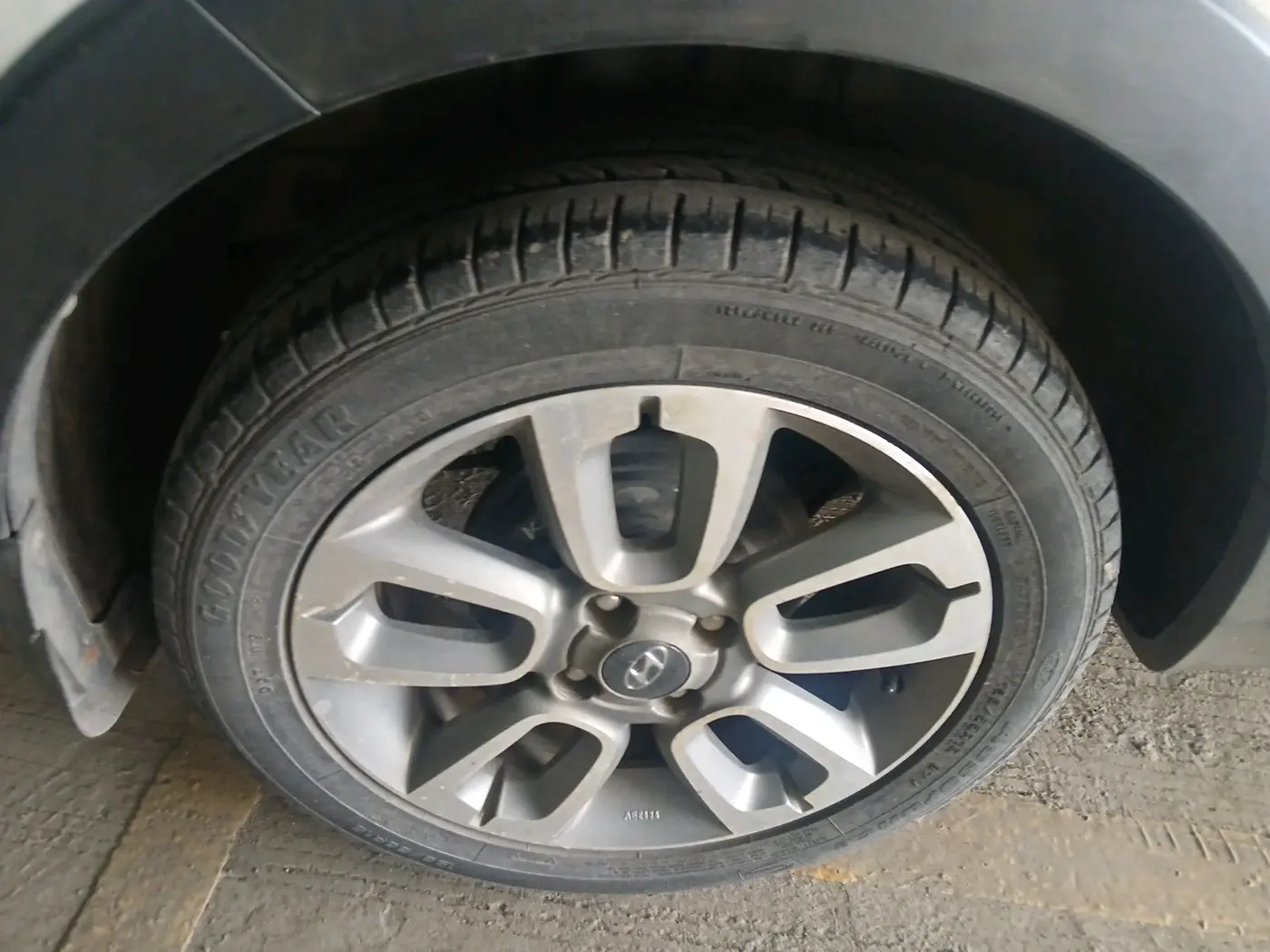 2016 Hyundai i20 Active 1.2 SX, Petrol, Manual, 45,164 km, tyre
