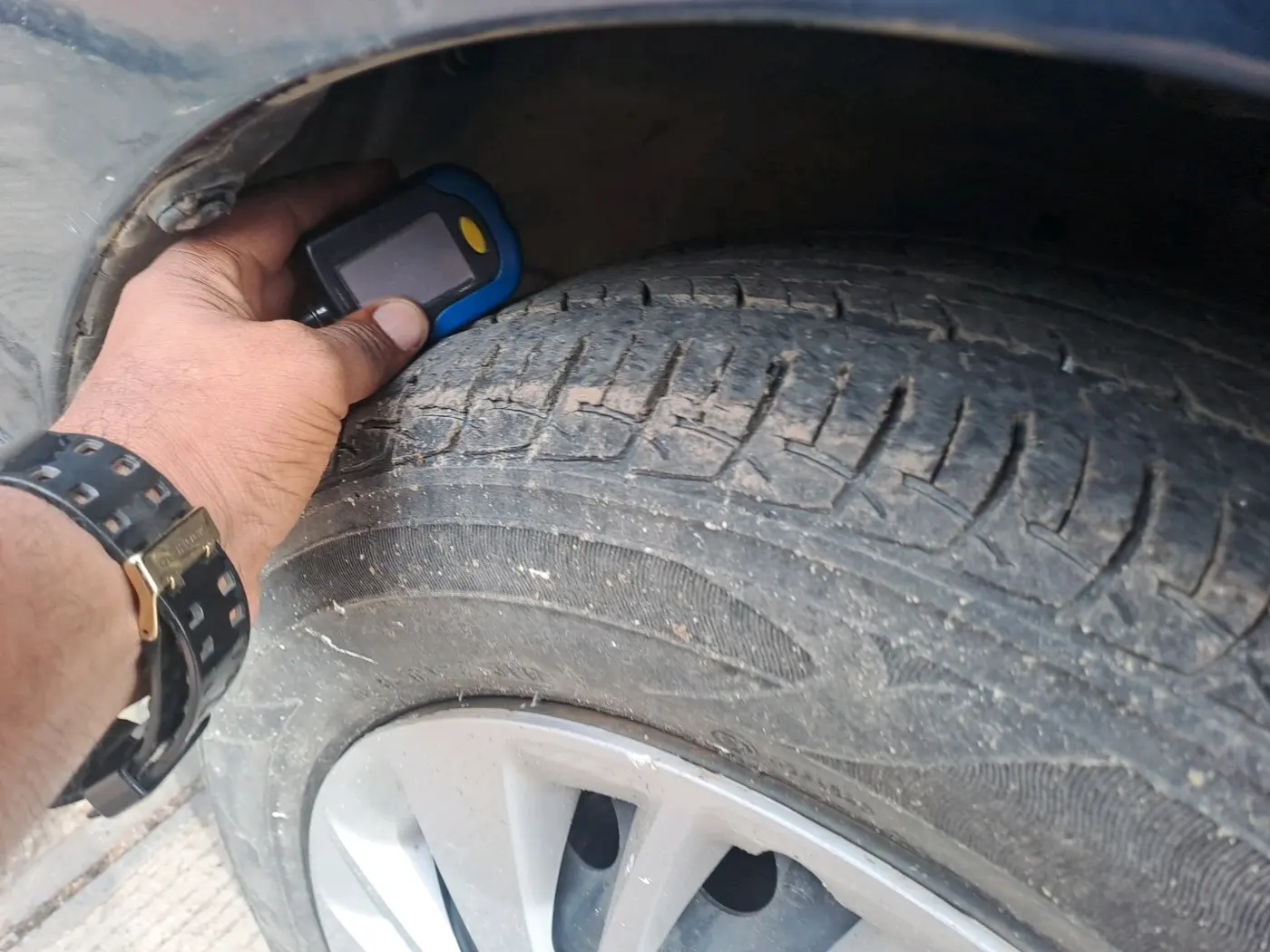2017 Maruti Ertiga VXI CNG, CNG, Manual, 81,606 km, tyre