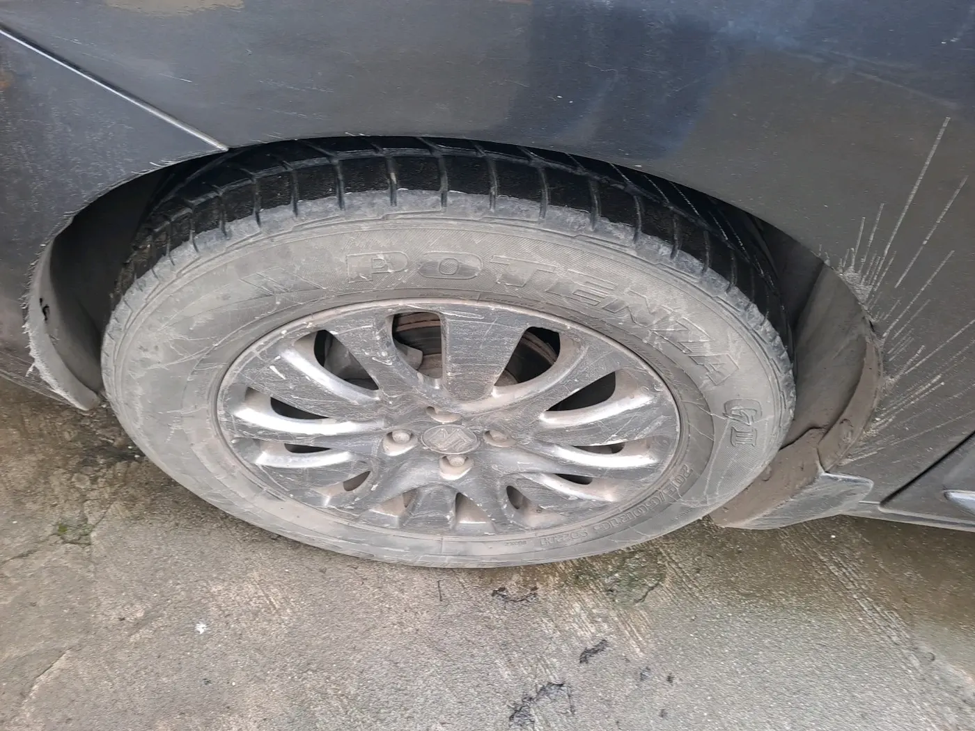2018 Maruti Baleno ZETA PETROL 1.2, CNG, Manual, 1,65,986 km, tyre