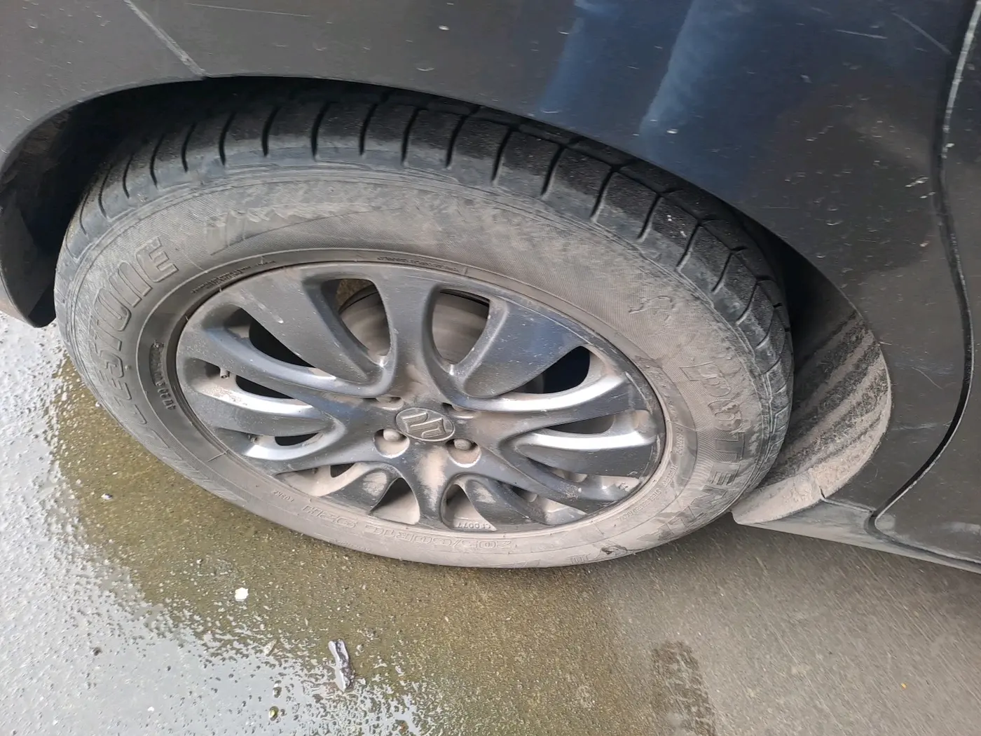 2018 Maruti Baleno ZETA PETROL 1.2, CNG, Manual, 1,65,986 km, tyre
