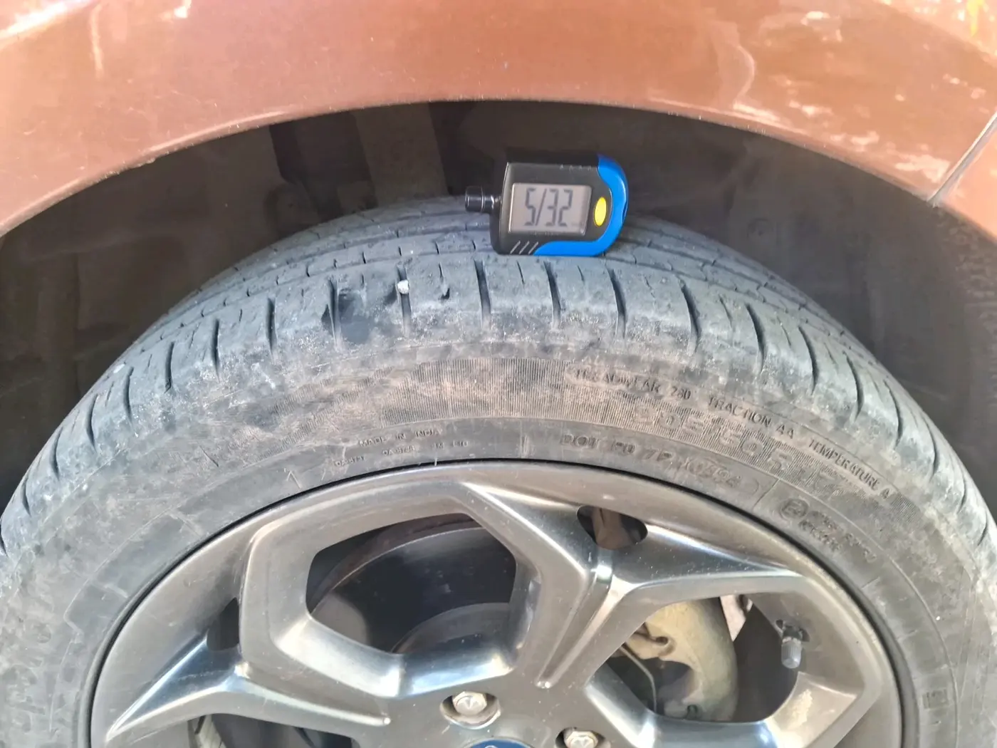 2018 Ford Ecosport TITANIUM 1.5L SPORTS(SUNROOF) DIESEL, Diesel, Manual, 58,678 km, tyre