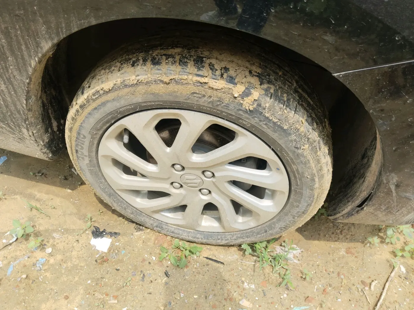 2024 Maruti Baleno ZETA PETROL 1.2, Petrol, Manual, 38,615 km, tyre