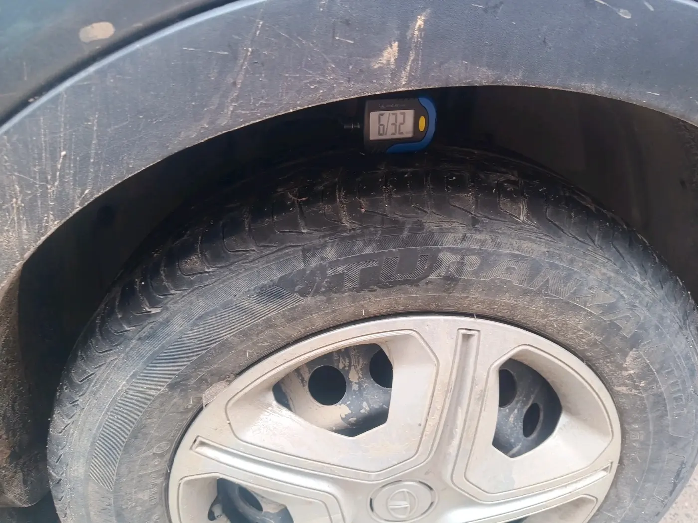 2021 Tata NEXON XMA SUNROOF PETROL, Petrol, Automatic, 50,663 km, tyre