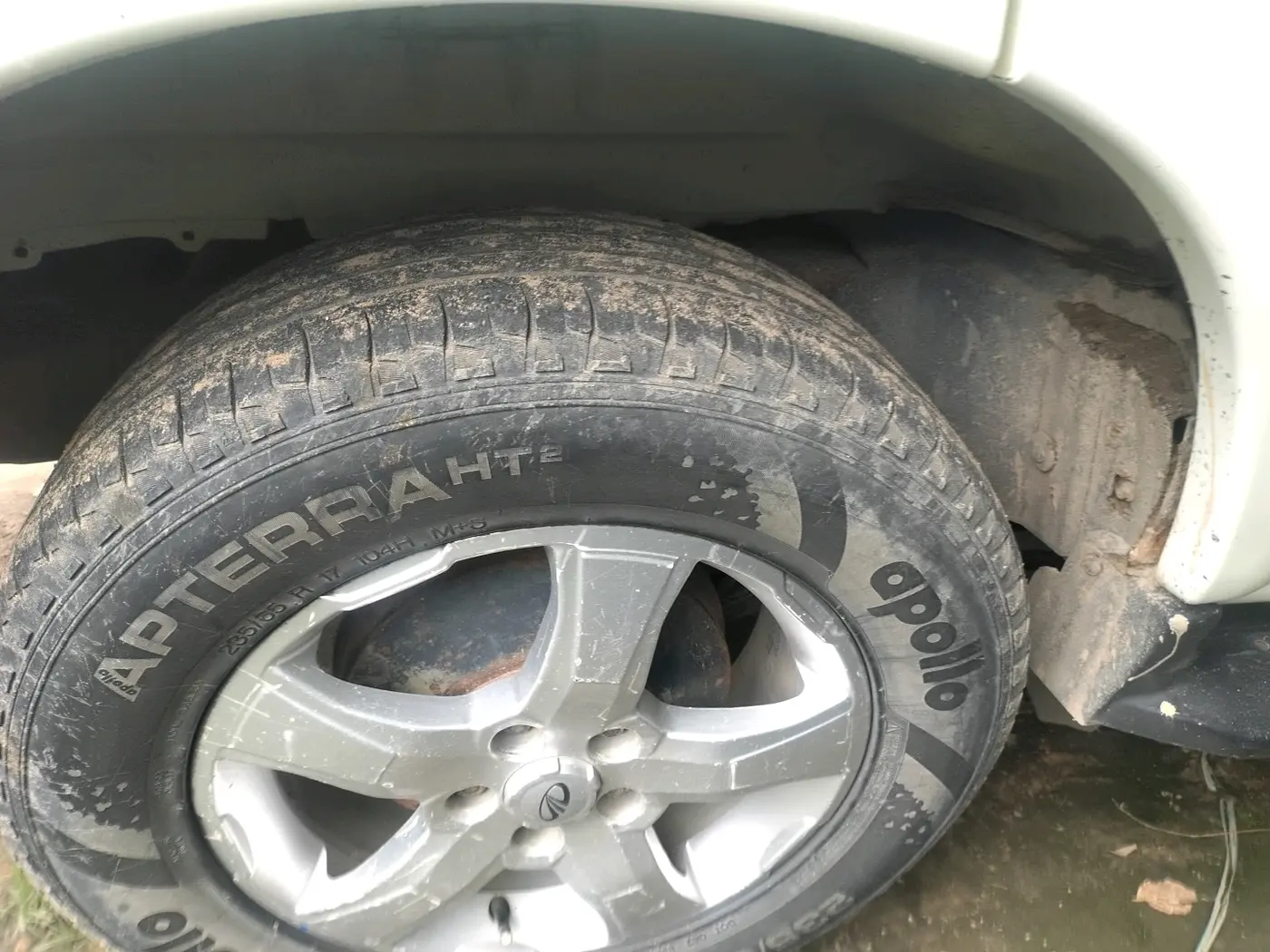 2018 Mahindra Scorpio S11 2WD, Diesel, Manual, 1,84,995 km, tyre