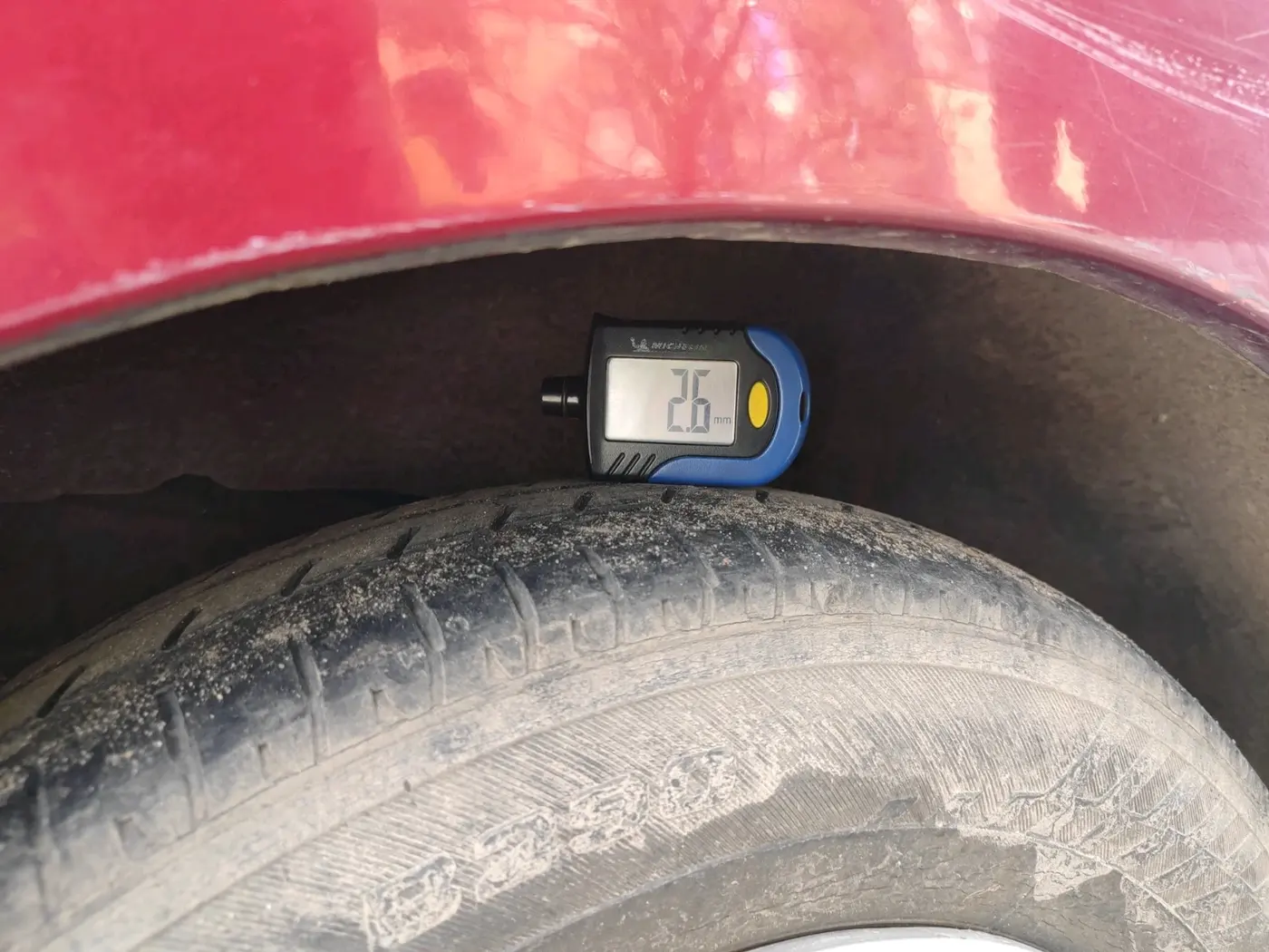 2012 Hyundai Santro Xing GLS, Petrol, Manual, 23,782 km, tyre