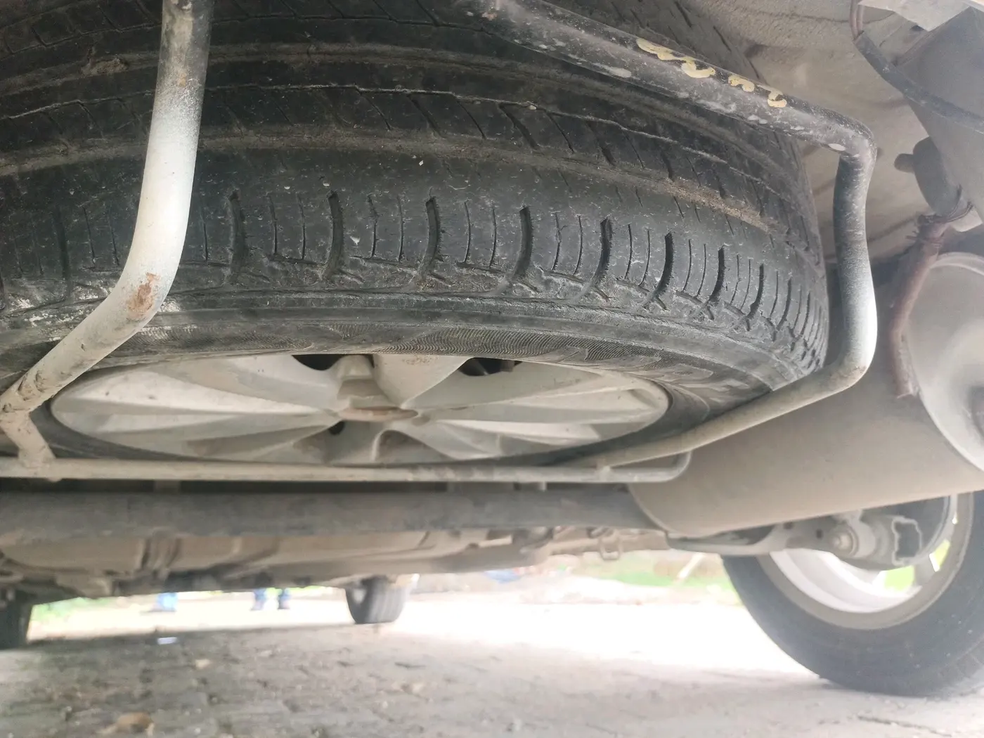 2015 Maruti Ertiga ZDI, Diesel, Manual, 47,441 km, tyre
