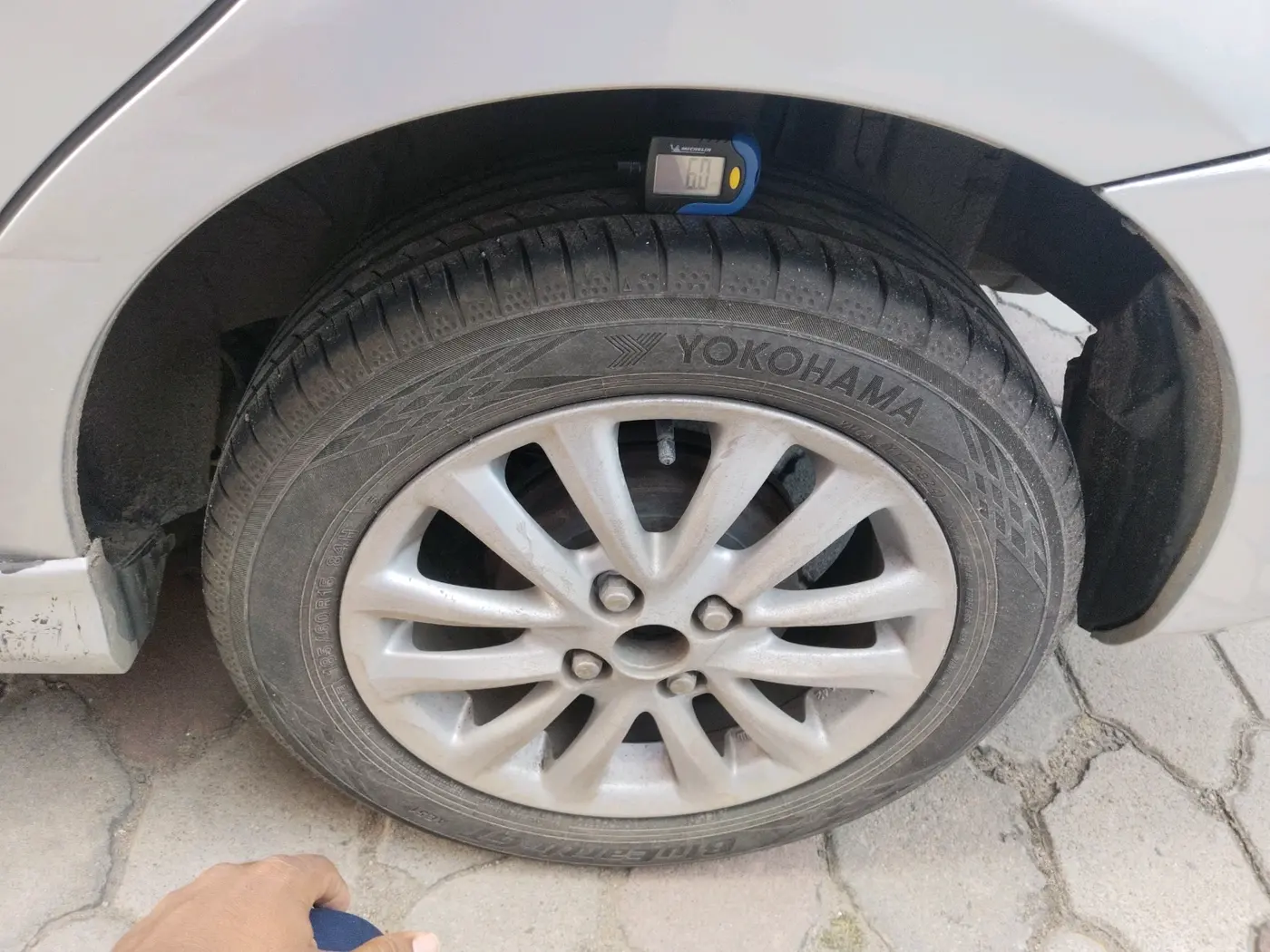 2011 Toyota Etios V, Petrol, Manual, 48,938 km, tyre