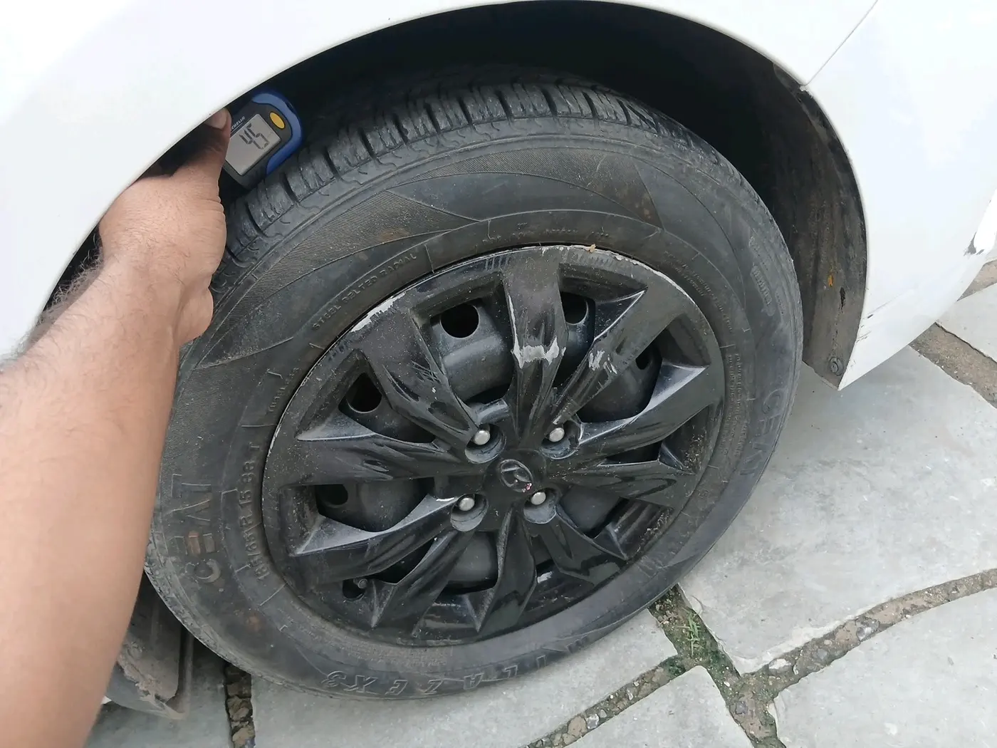 2018 Hyundai Verna 1.6 EX CRDI, Diesel, Manual, 99,673 km, tyre