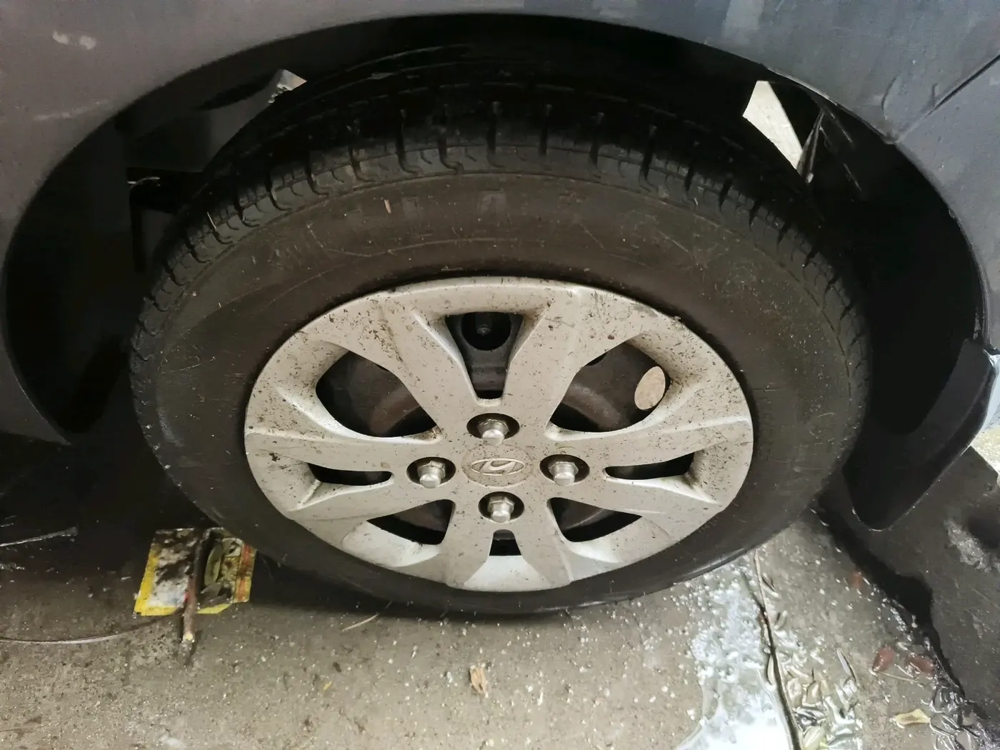 2014 Hyundai Eon MAGNA +, Petrol, Manual, 38,939 km, tyre
