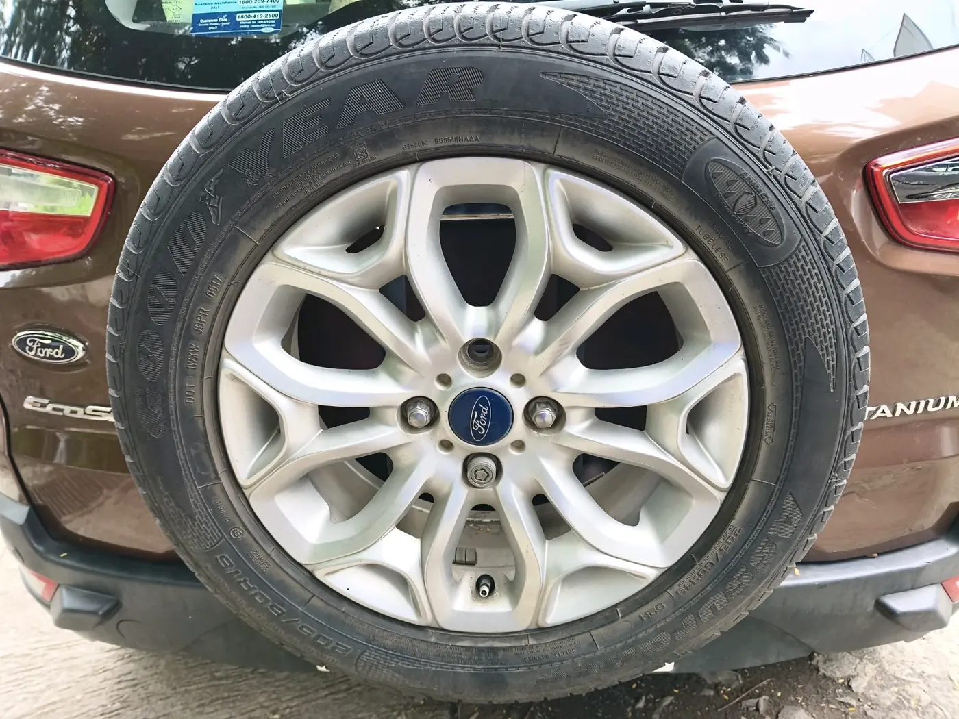 2017 Ford Ecosport TITANIUM 1.5L PETROL, Petrol, Manual, 99,999 km, tyre