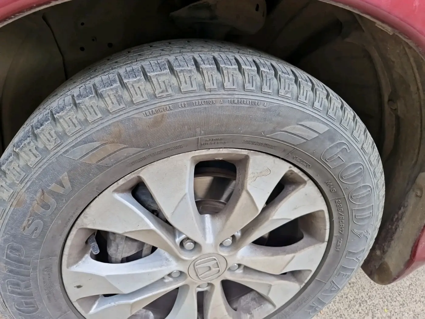 2015 Honda CRV 2.4L 2WD AT, Petrol, Automatic, 86,395 km, tyre