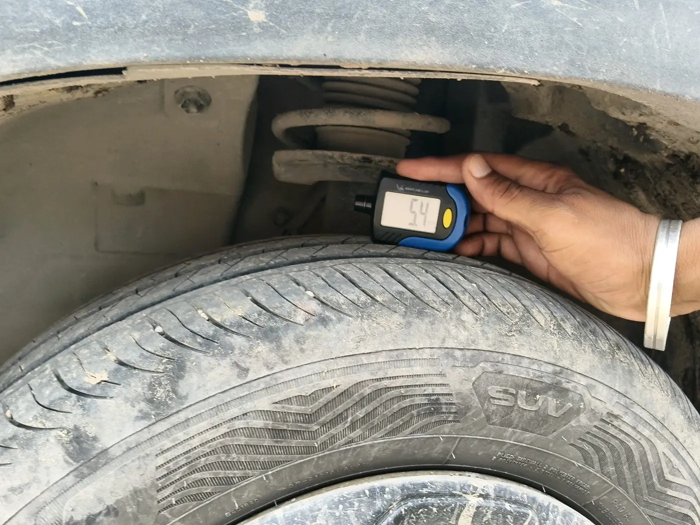 2023 Tata PUNCH PURE MT, CNG, Manual, 1,11,632 km, tyre