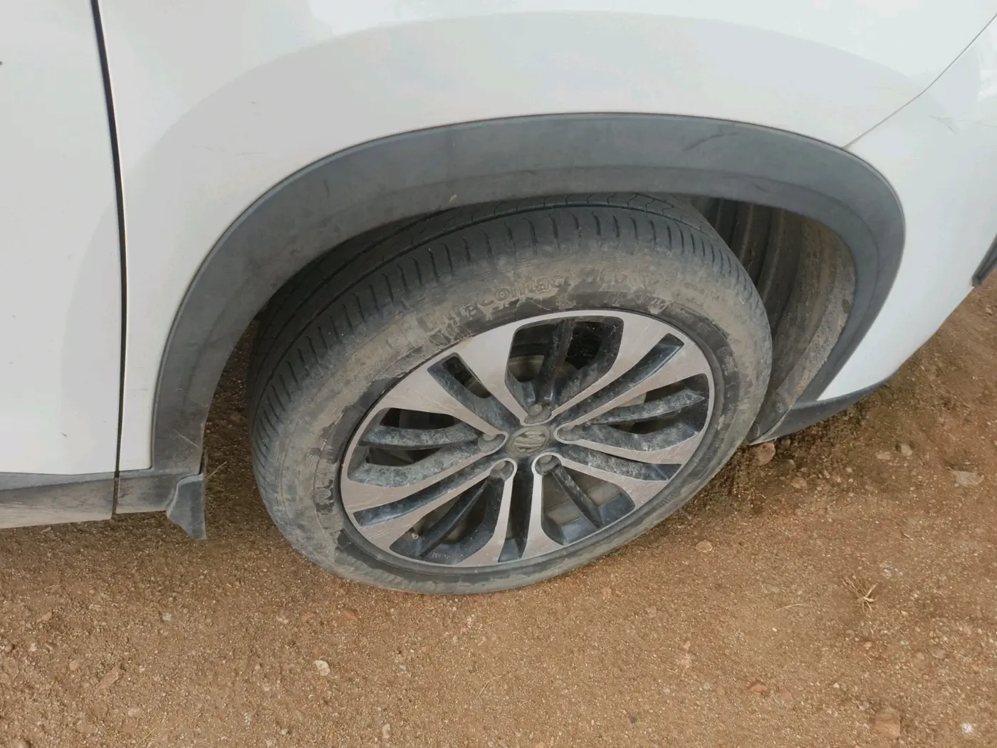 2021 MG HECTOR PLUS SHARP 1.5 PETROL TURBO HYBRID MT 6-STR, Petrol, Manual, 45,174 km, tyre