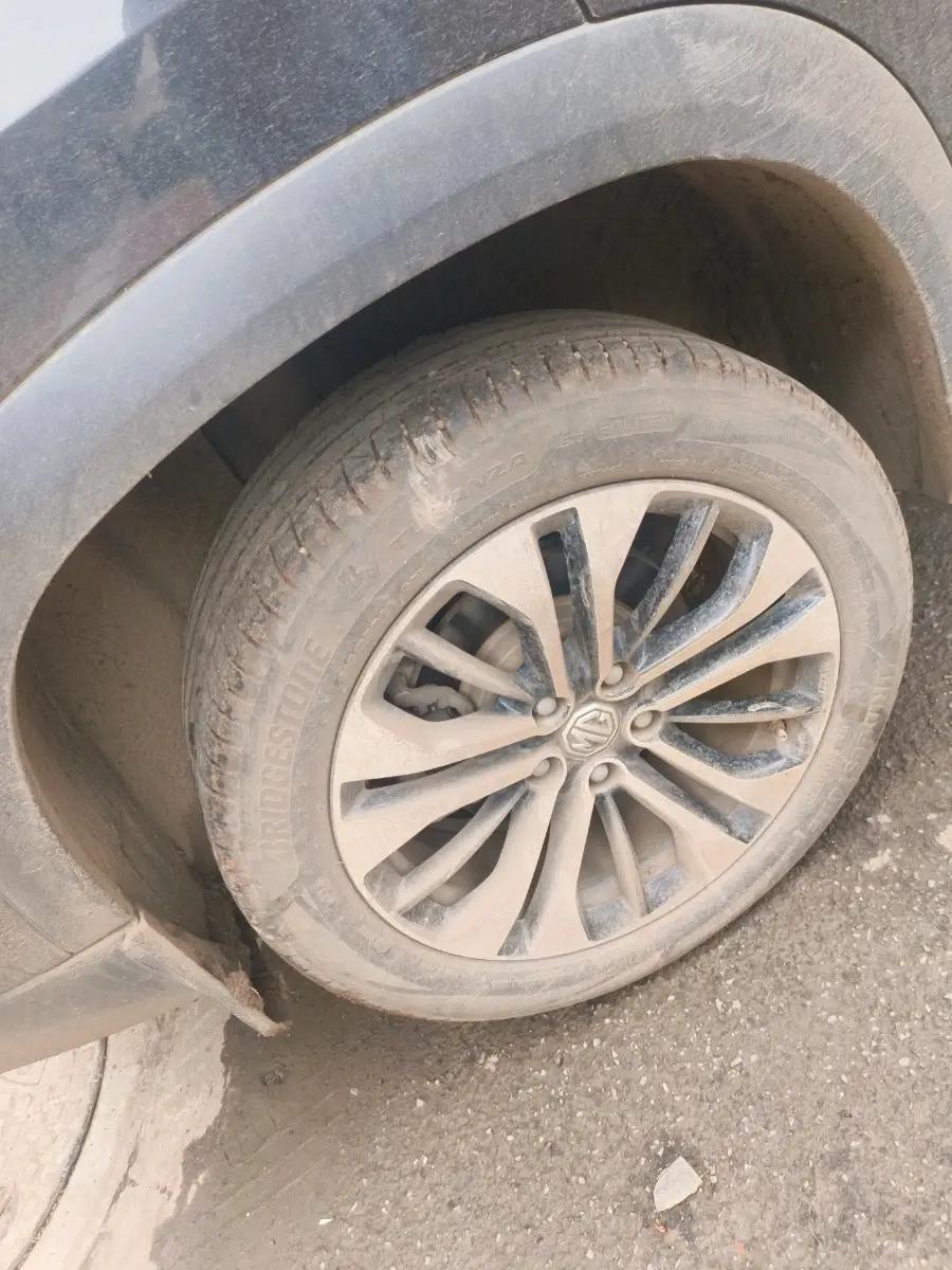 2021 MG HECTOR SHARP 1.5 DCT PETROL, Petrol, Automatic, 63,386 km, tyre