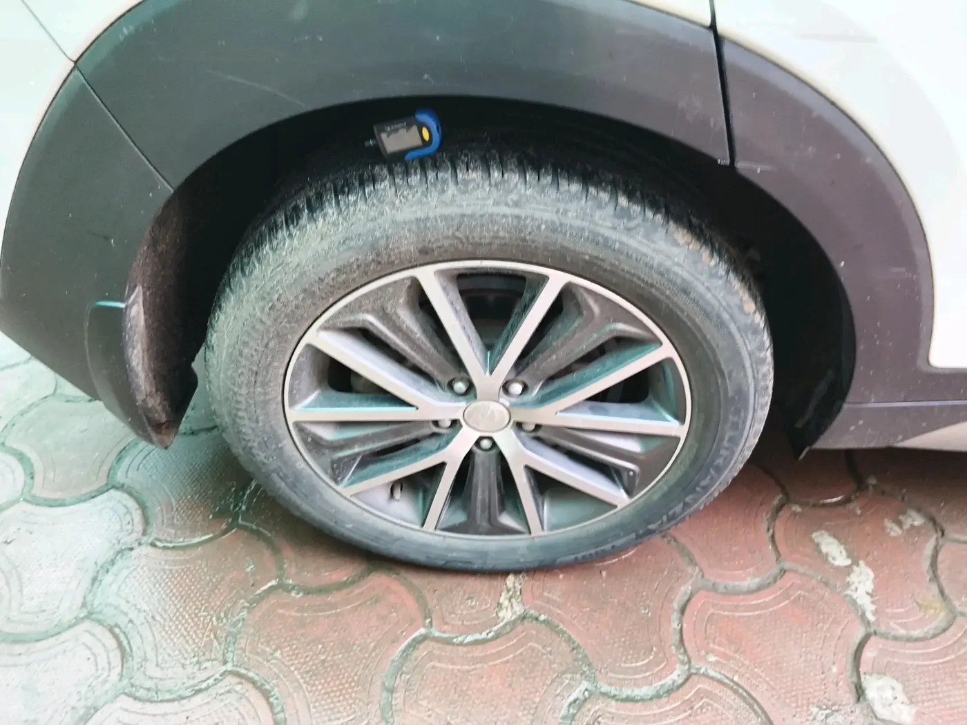 2017 Hyundai Tucson GLS 2WD AT DIESEL, Diesel, Automatic, 2,03,408 km, tyre
