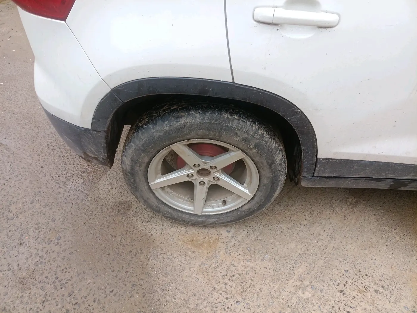 2021 Maruti Vitara Brezza LXI, Petrol, Manual, 62,175 km, tyre