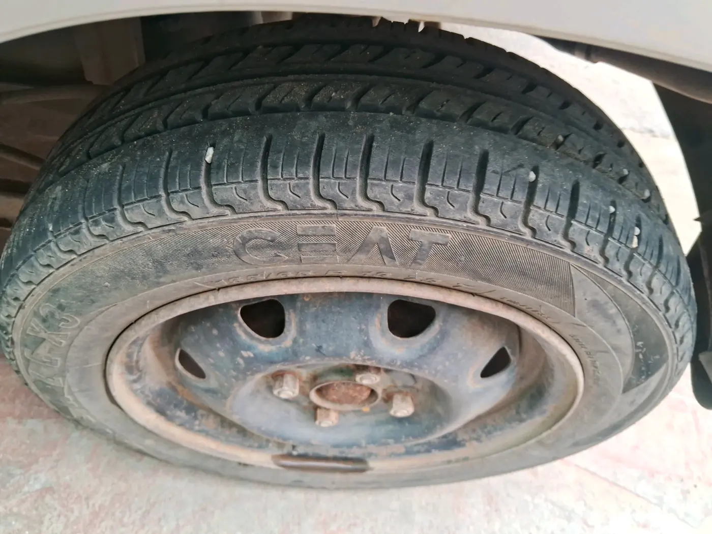 2012 Maruti Alto K10 VXI, Petrol, Manual, 87,429 km, tyre