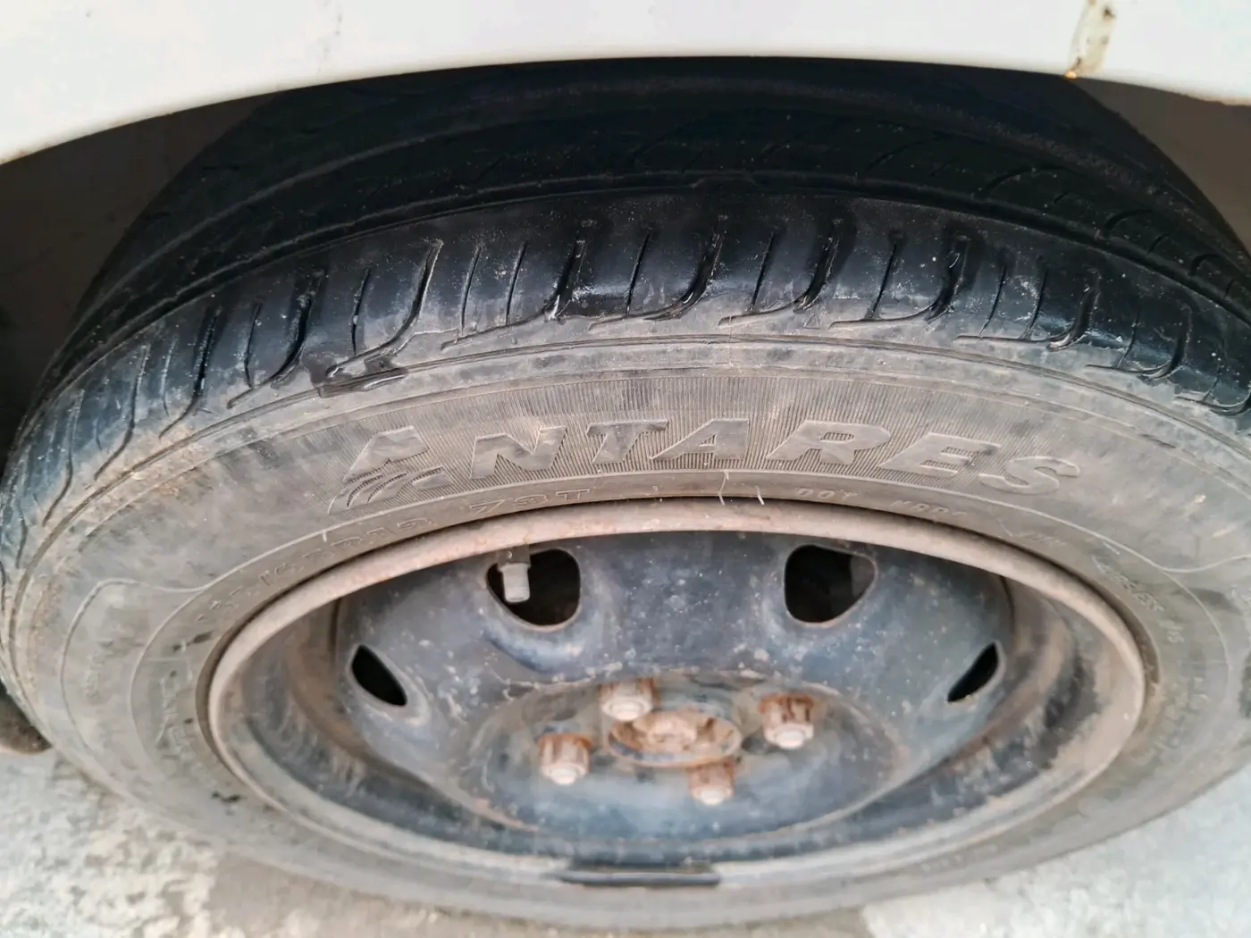 2012 Maruti Alto K10 VXI, Petrol, Manual, 87,429 km, tyre
