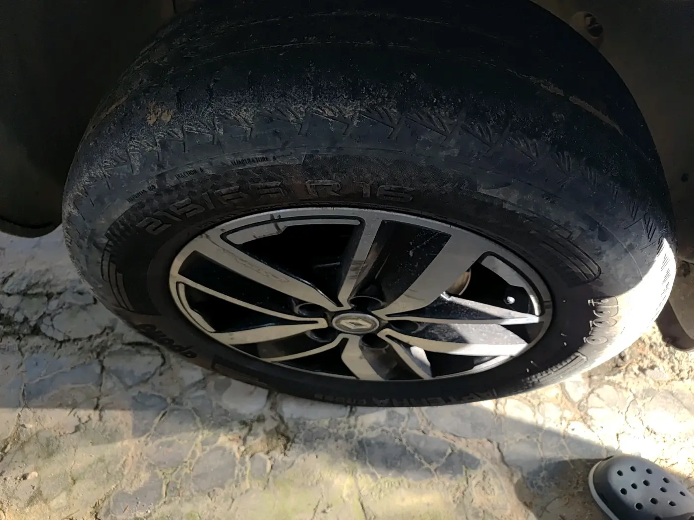 2019 Renault Duster 85 PS RXS MT DIESEL, Diesel, Manual, 94,840 km, tyre