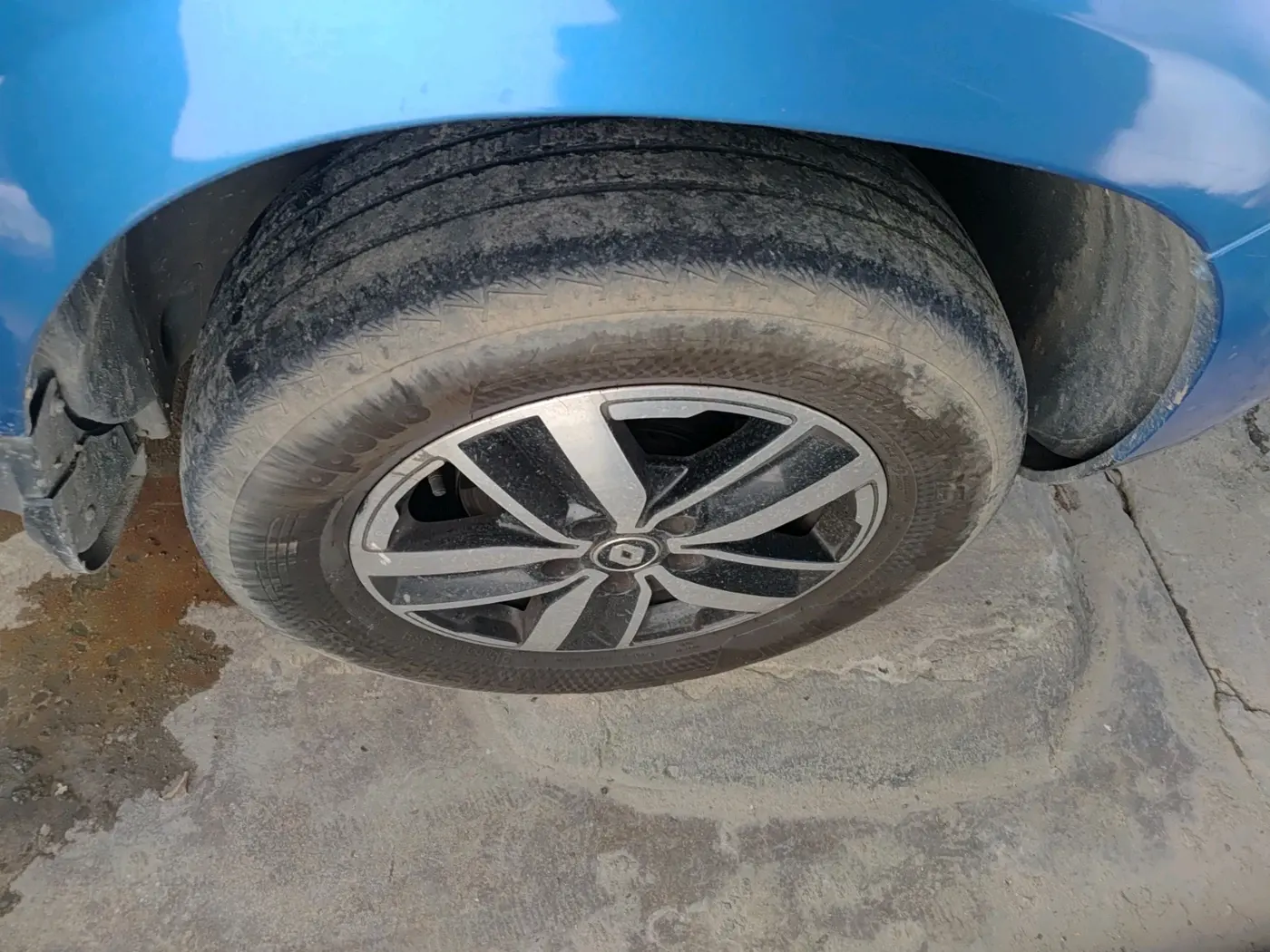 2019 Renault Duster 85 PS RXS MT DIESEL, Diesel, Manual, 94,840 km, tyre