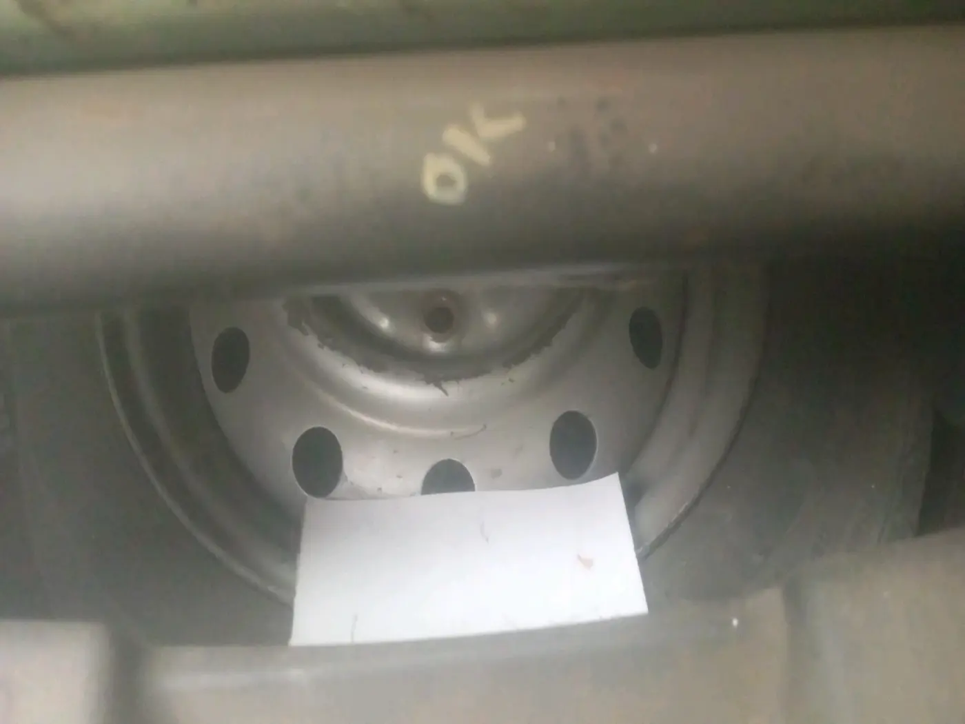 2012 Maruti Wagon R 1.0 LXI CNG, CNG, Manual, 1,66,893 km, tyre