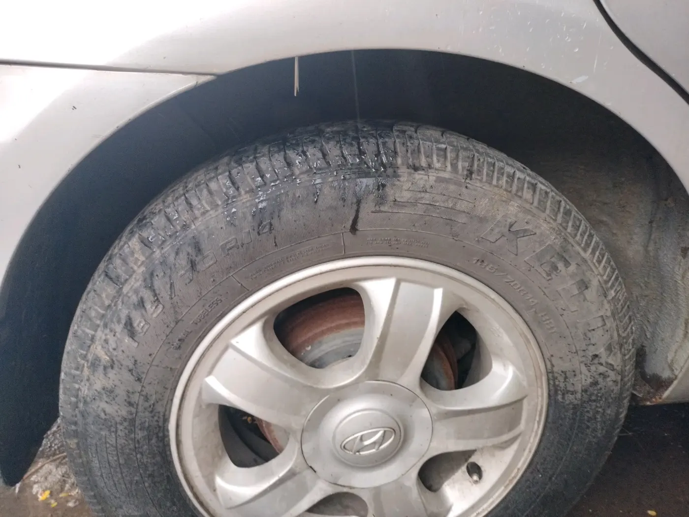 2010 Hyundai Verna TRANSFORM 1.5 CRDI, Diesel, Manual, 86,113 km, tyre