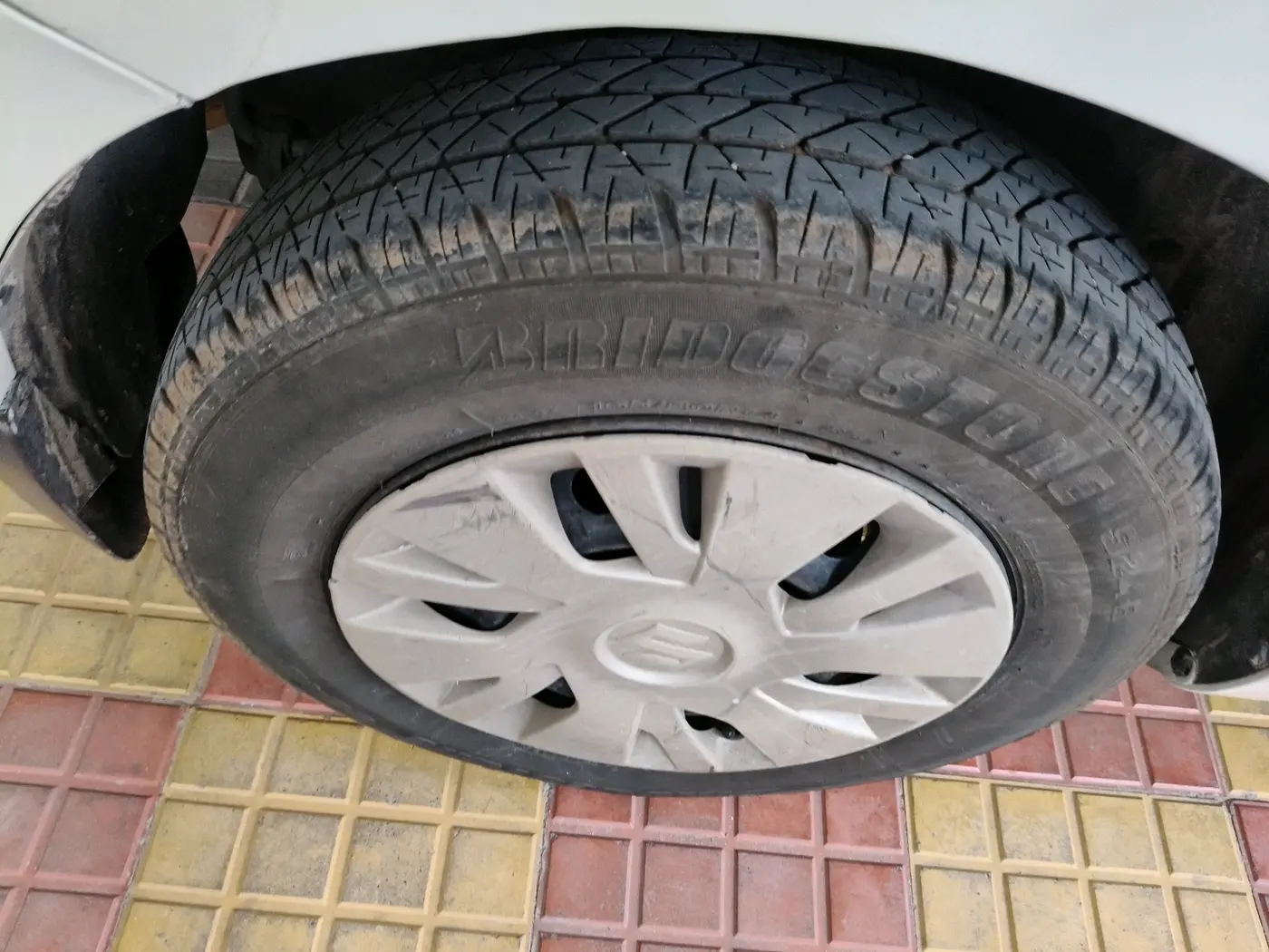 2012 Maruti Swift VDI, Diesel, Manual, 1,47,934 km, tyre
