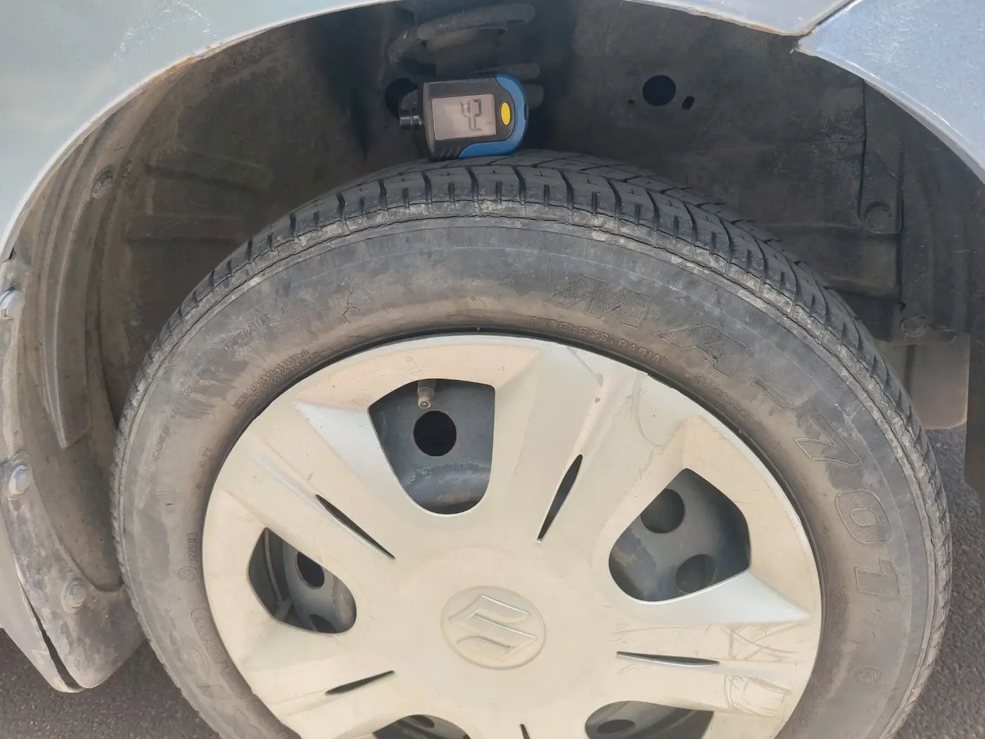 2012 Maruti Wagon R 1.0 VXI, Petrol, Manual, 70,017 km, tyre