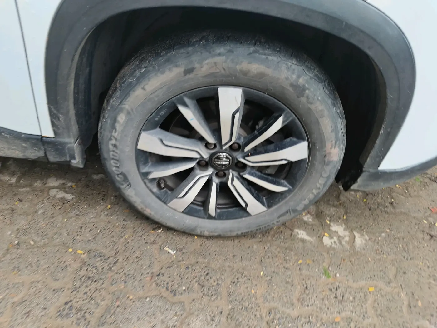 2020 MG HECTOR SMART 1.5 DCT PETROL, Petrol, Automatic, 79,569 km, tyre