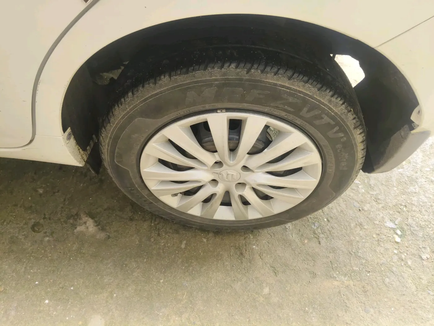 2020 Maruti Baleno DELTA PETROL 1.2, Petrol, Manual, 96,480 km, tyre