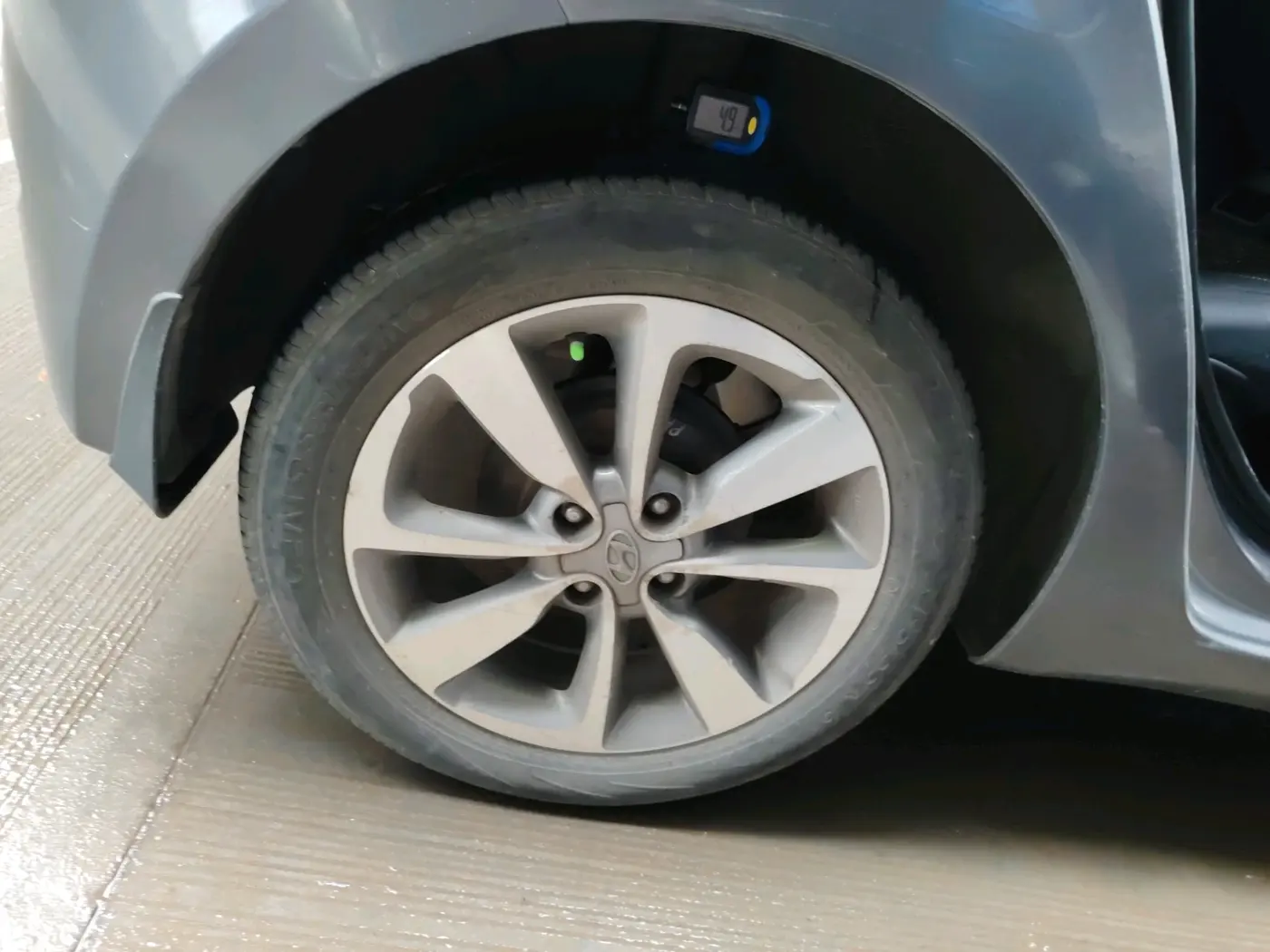 2016 Hyundai Elite i20 ASTA 1.2, Petrol, Manual, 1,09,231 km, tyre