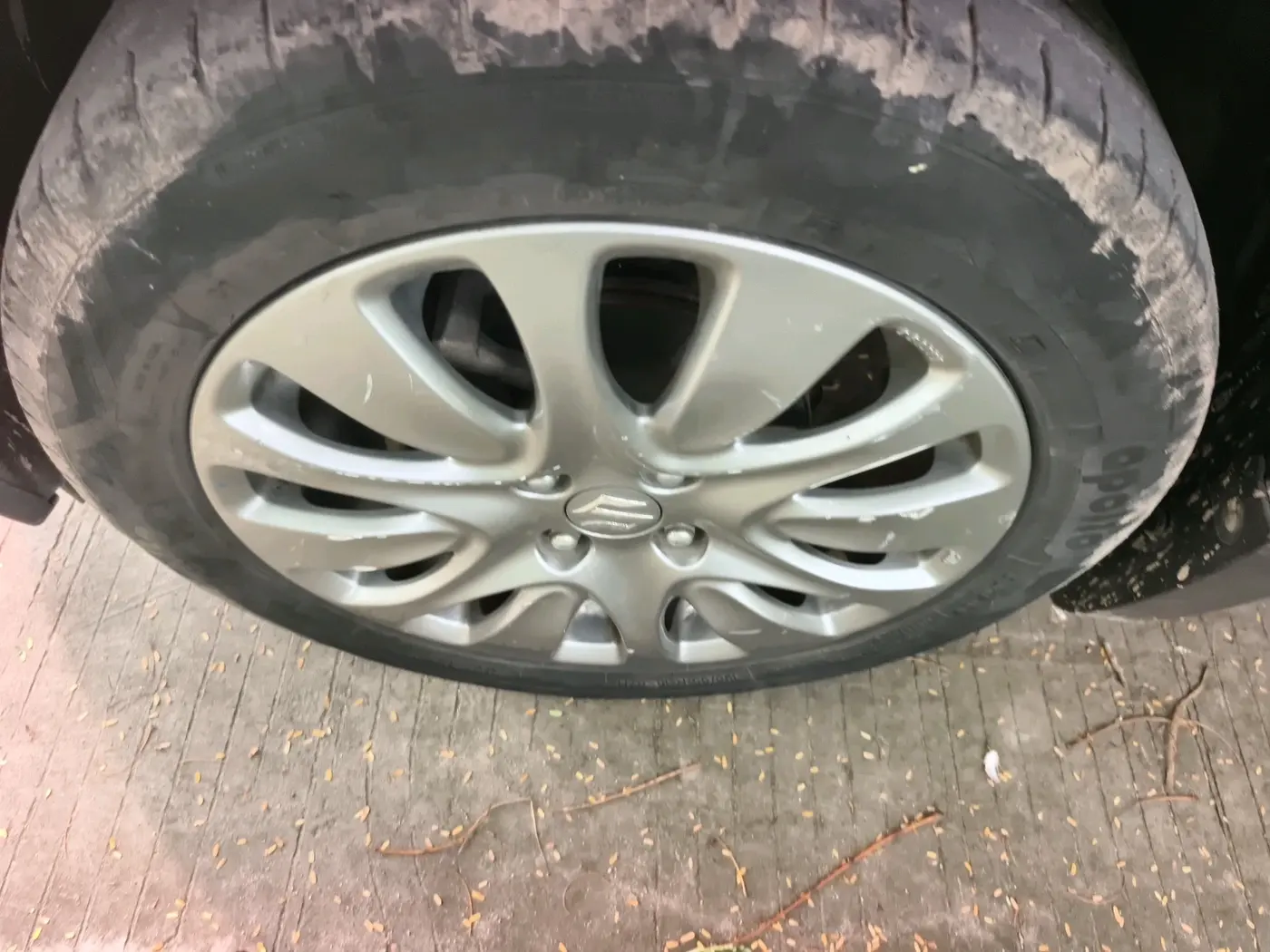2017 Maruti Baleno ZETA CVT PETROL 1.2, Petrol, Automatic, 46,830 km, tyre