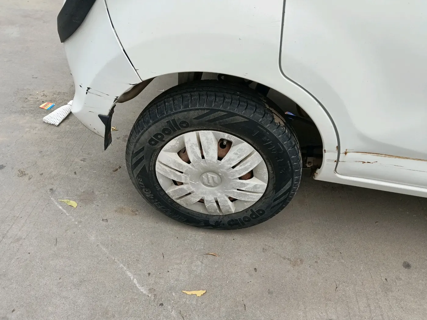 2017 Maruti Alto 800 LXI, Petrol, Manual, 1,13,123 km, tyre