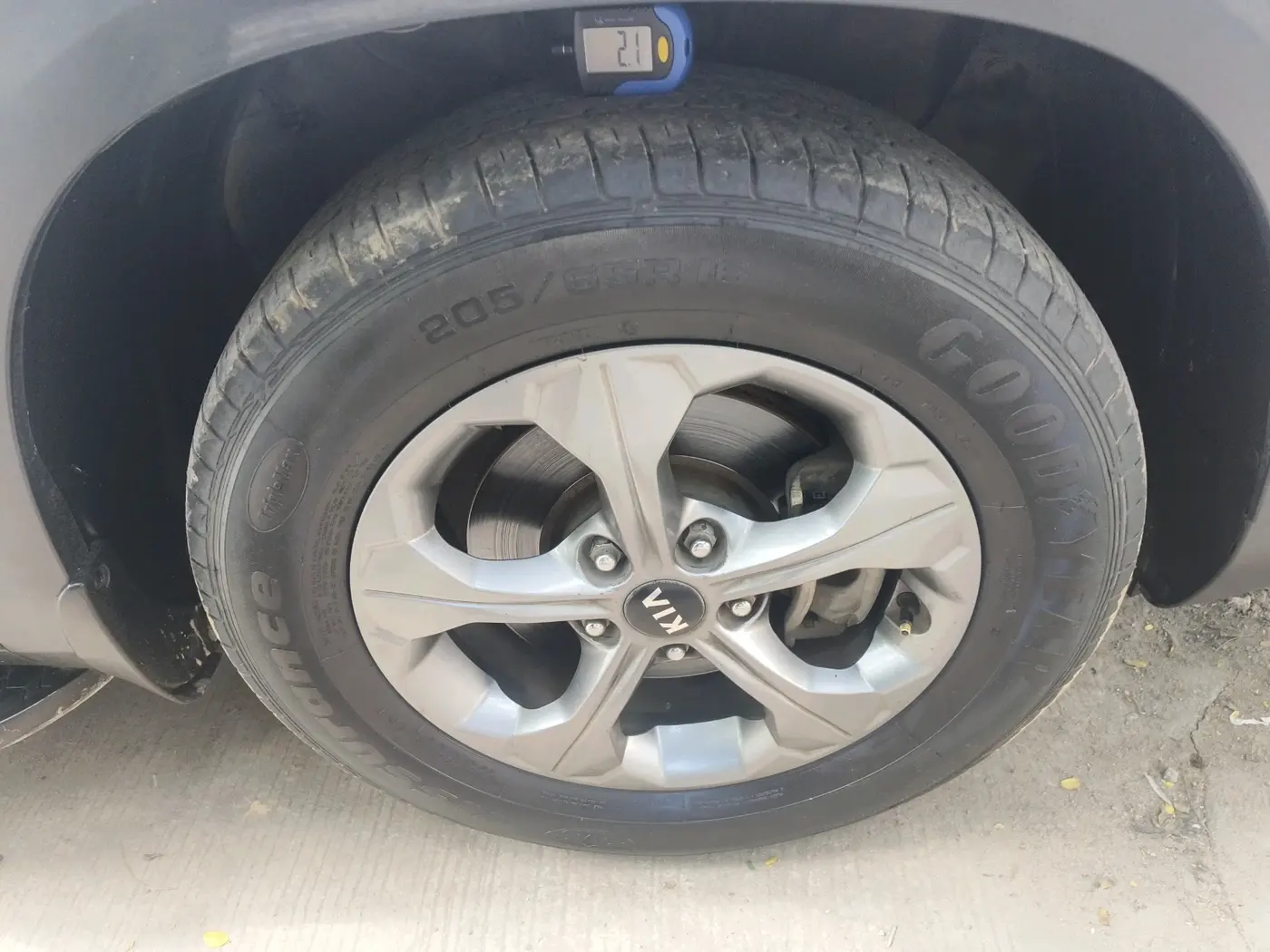 2020 KIA SELTOS HTK PLUS 1.5 DIESEL, Diesel, Manual, 1,23,730 km, tyre