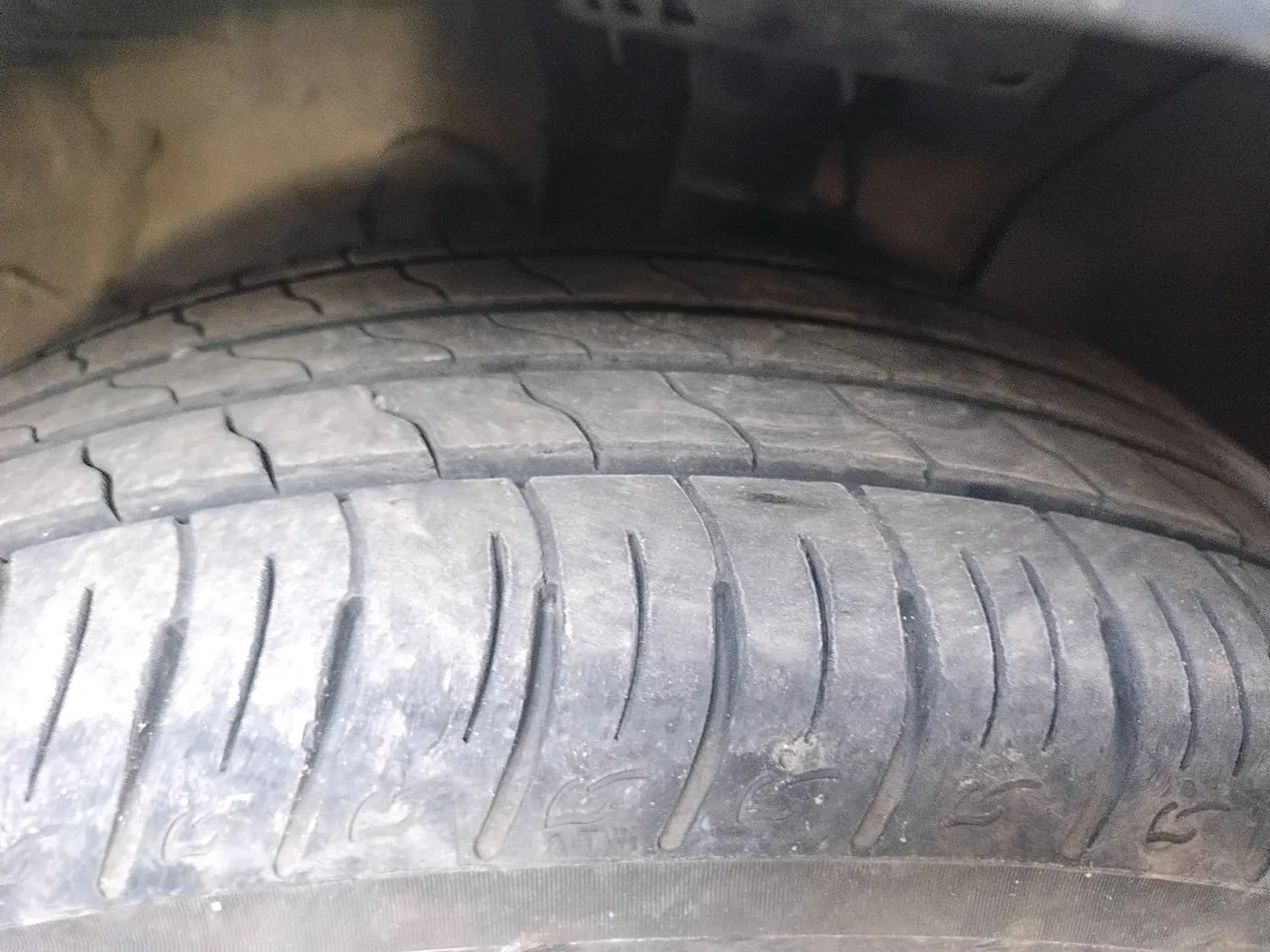 2019 Hyundai VENUE SX 1.0 TURBO, Petrol, Manual, 58,868 km, tyre