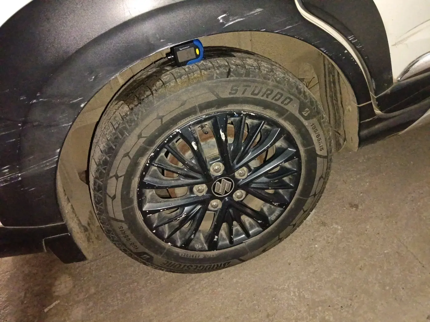 2021 Maruti XL6 ALPHA AT, Petrol, Automatic, 1,40,200 km, tyre