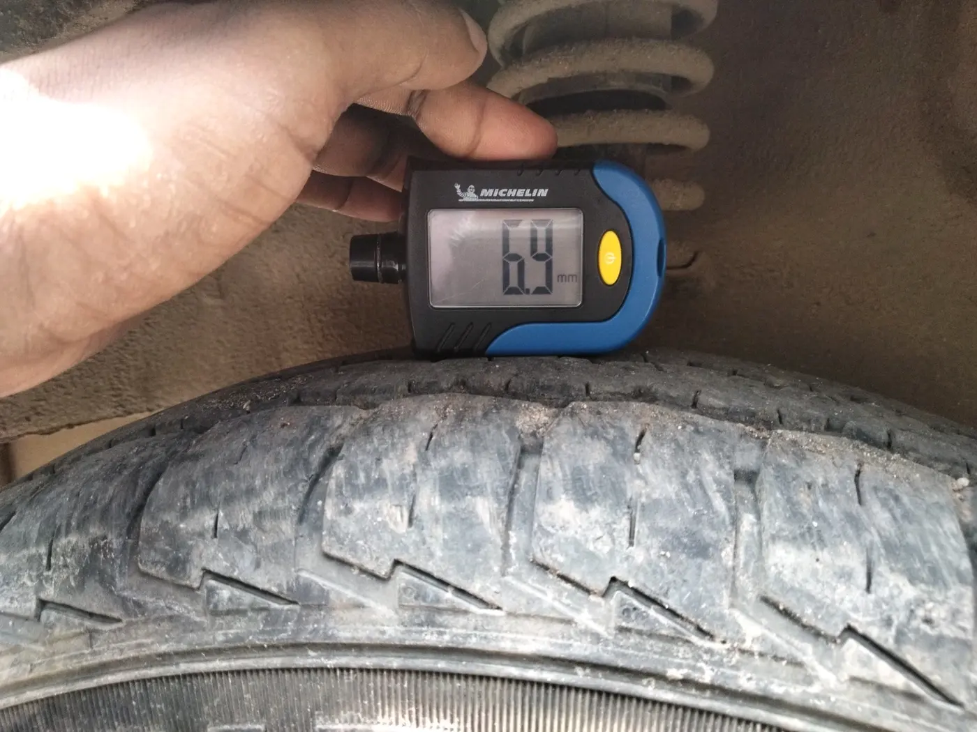 2019 Maruti Eeco 5 STR WITH A/C+HTR, Petrol, Manual, 73,898 km, tyre