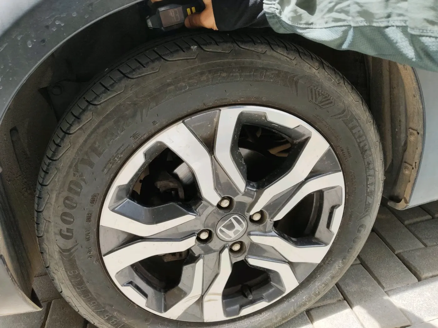2019 Honda WR-V 1.2L I-VTEC VX MT, Petrol, Manual, 83,413 km, tyre