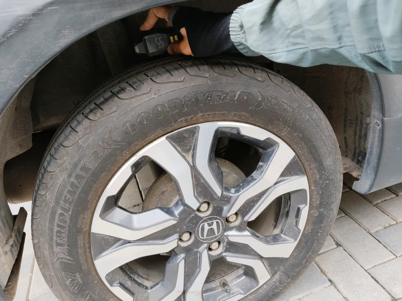 2019 Honda WR-V 1.2L I-VTEC VX MT, Petrol, Manual, 83,413 km, tyre