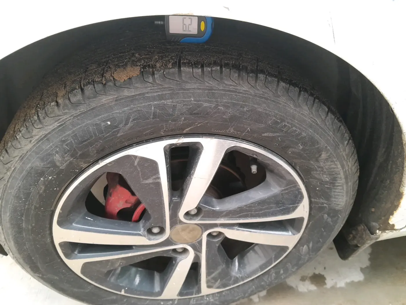 2022 Tata ALTROZ XZA, Petrol, Automatic, 82,074 km, tyre
