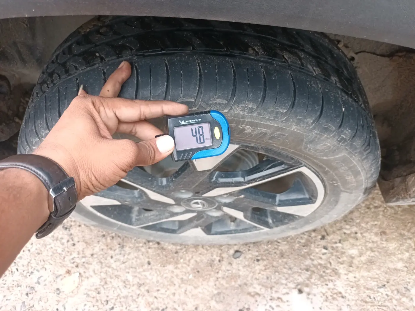 2021 Tata PUNCH CREATIVE  AMT, Petrol, Automatic, 83,280 km, tyre