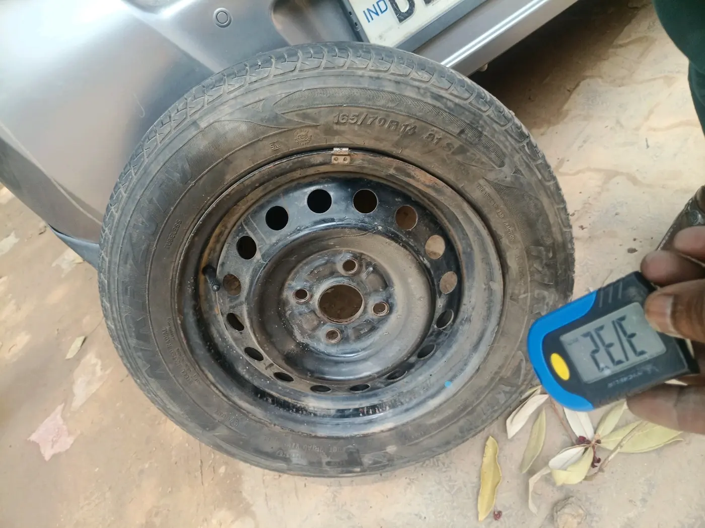 2018 Maruti Celerio ZXI, CNG, Manual, 92,667 km, tyre