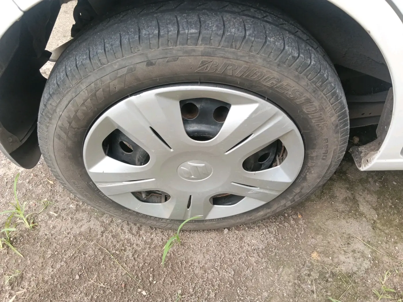 2014 Maruti Wagon R 1.0 VXI, CNG, Manual, 79,045 km, tyre
