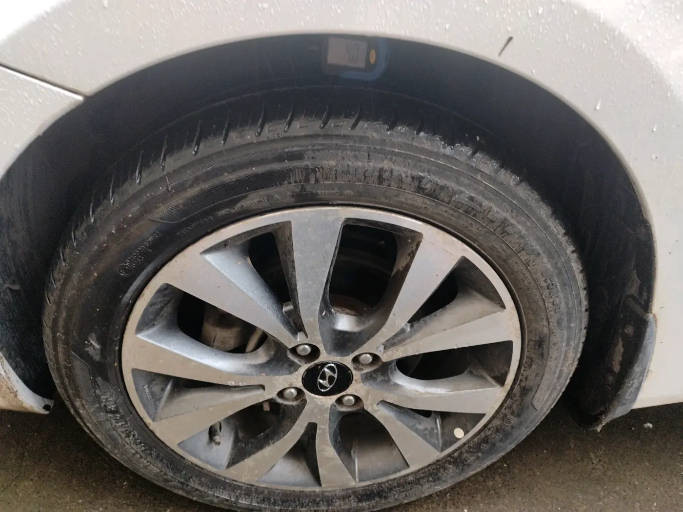 2014 Hyundai Verna FLUIDIC 1.6 VTVT SX, Petrol, Manual, 1,26,148 km, tyre