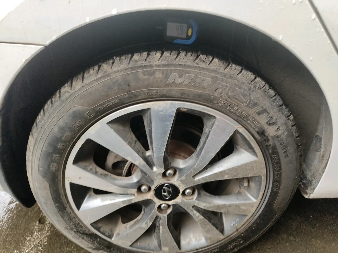2014 Hyundai Verna FLUIDIC 1.6 VTVT SX, Petrol, Manual, 1,26,148 km, tyre