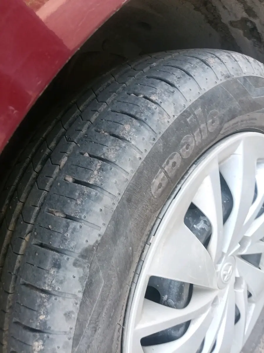 2023 Toyota Glanza S E-CNG, CNG, Manual, 1,37,949 km, tyre