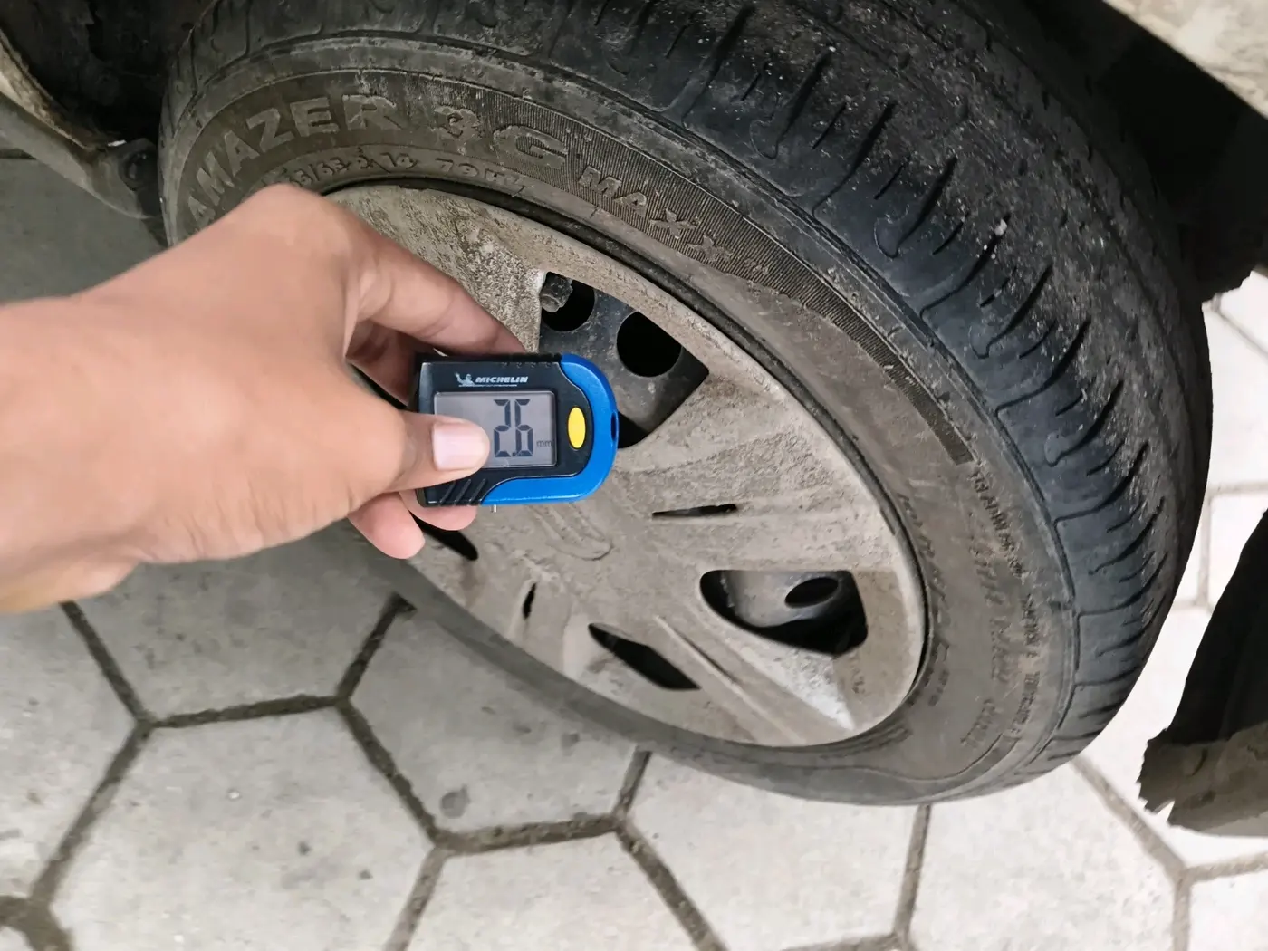 2020 Maruti S PRESSO VXI, CNG, Manual, 1,99,707 km, tyre