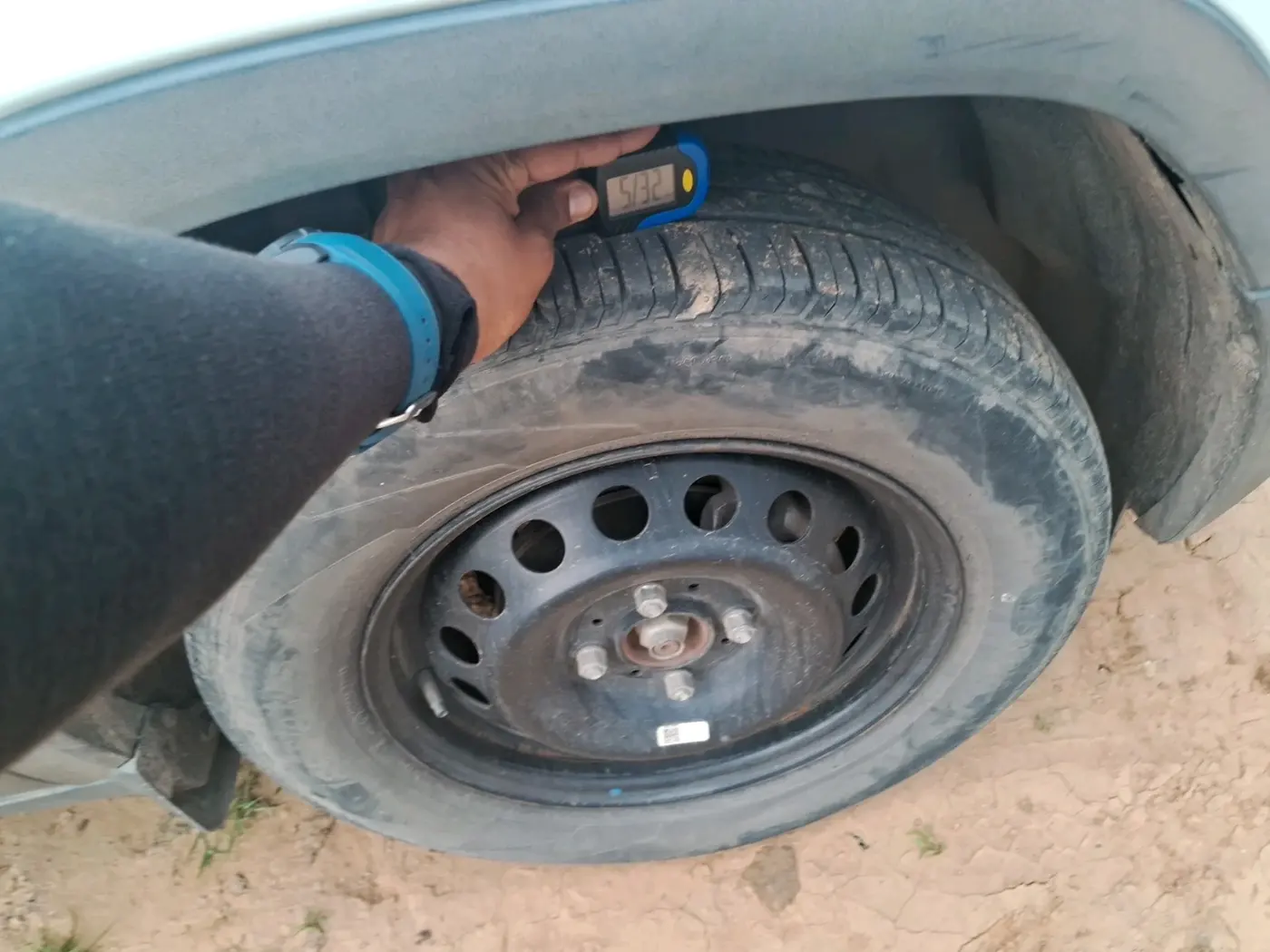 2022 Tata PUNCH ADVENTURE MT, Petrol, Manual, 33,740 km, tyre