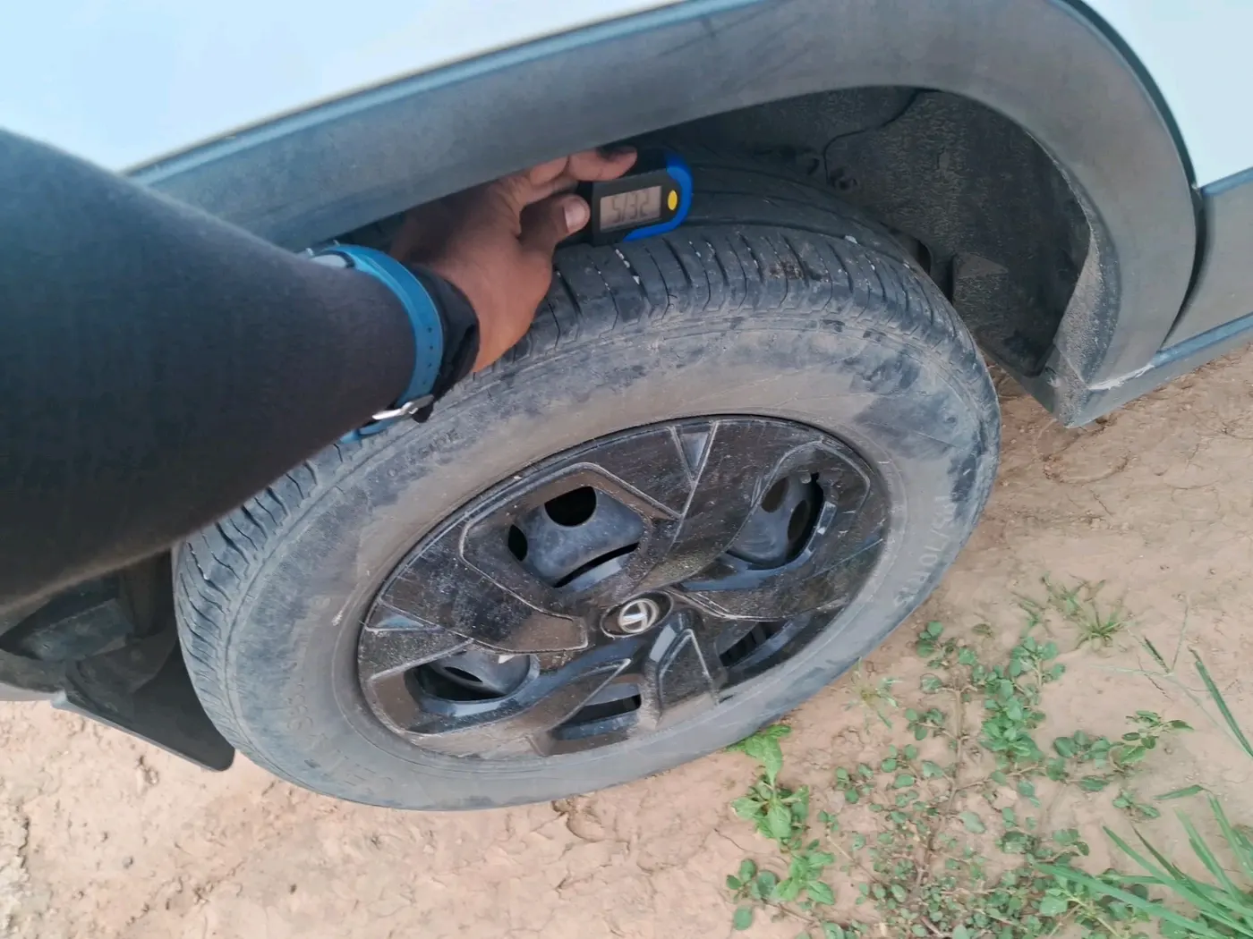 2022 Tata PUNCH ADVENTURE MT, Petrol, Manual, 33,740 km, tyre
