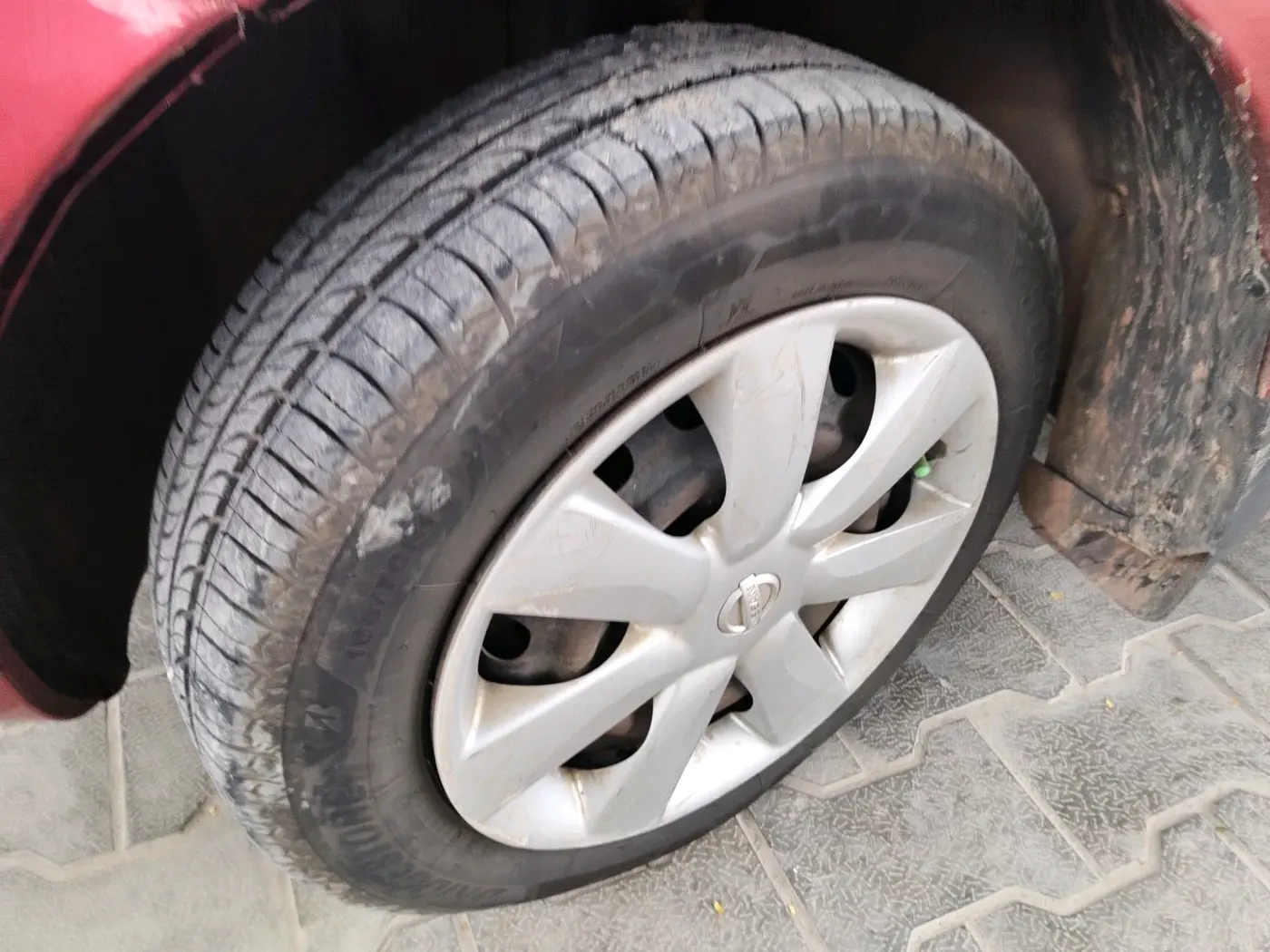 2012 Nissan Micra XV PETROL, Petrol, Manual, 1,16,735 km, tyre
